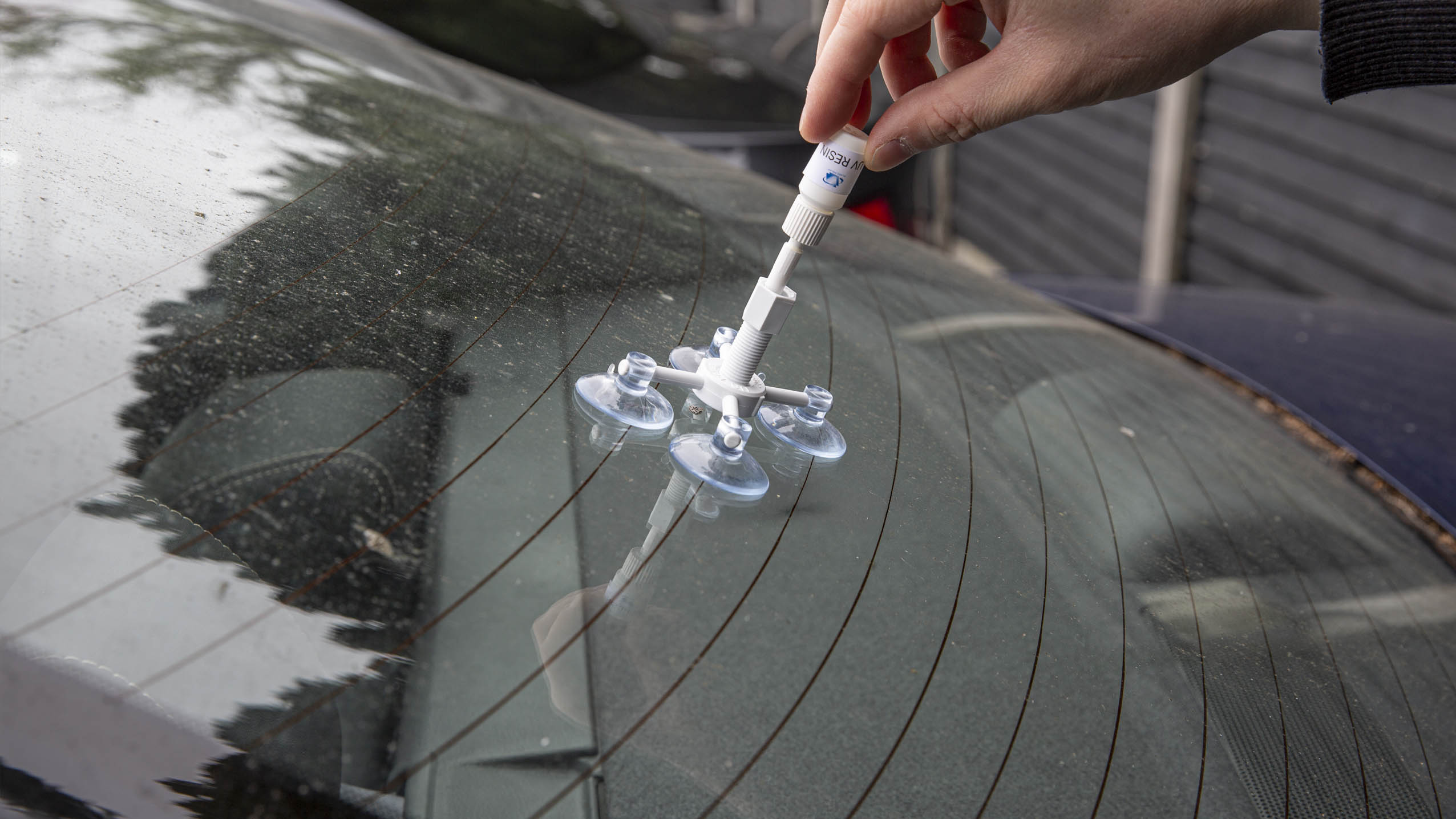 DIY Windscreen Chip & Crack Repair Kit
